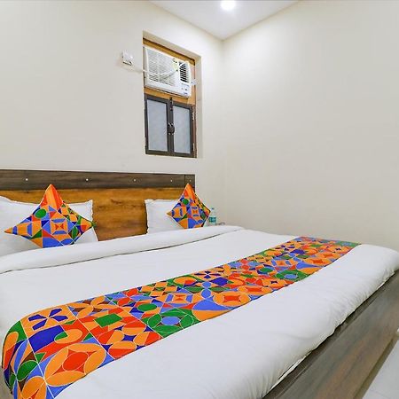 Fabexpress Kartikey Inn Haridwār Buitenkant foto