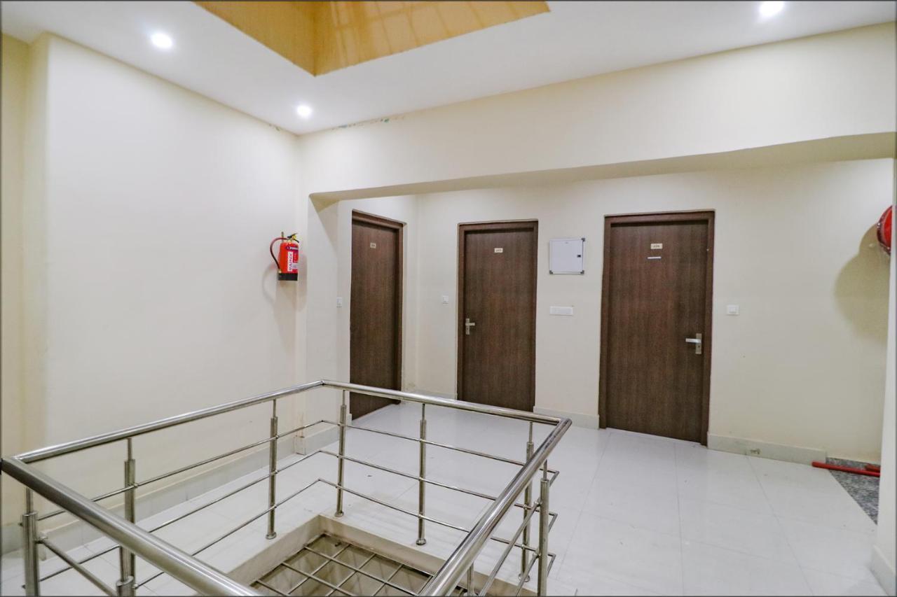 Fabexpress Kartikey Inn Haridwār Buitenkant foto